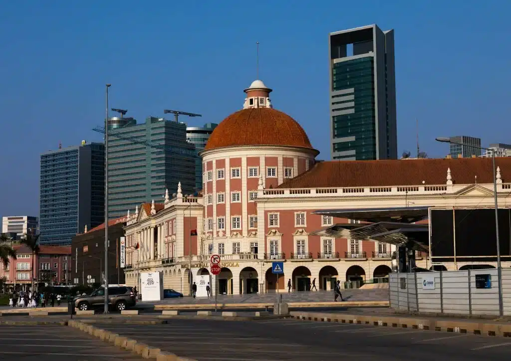Angola National Bank